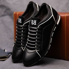 Men's Black Faux Leather Casual Sneakers with Contrast Stitching Comfortable and Stylish Lace-Up Shoes for Daily Wear